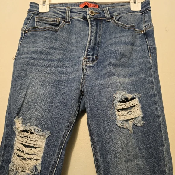 WAX JEAN BUTT I LOVE YOU Distressed Skinny Denim Jeans Light Wash Fade Size 7/28 - Picture 6 of 17